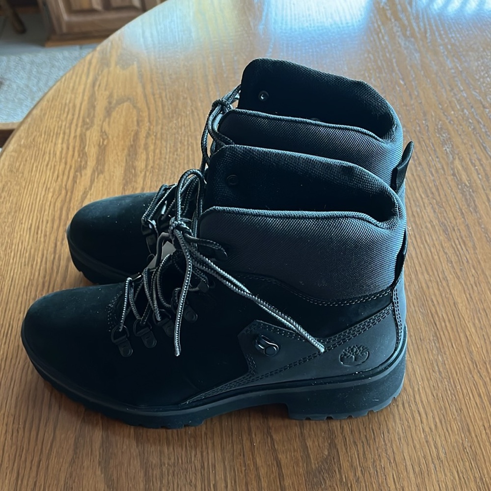 Timberland black suede boots NWT